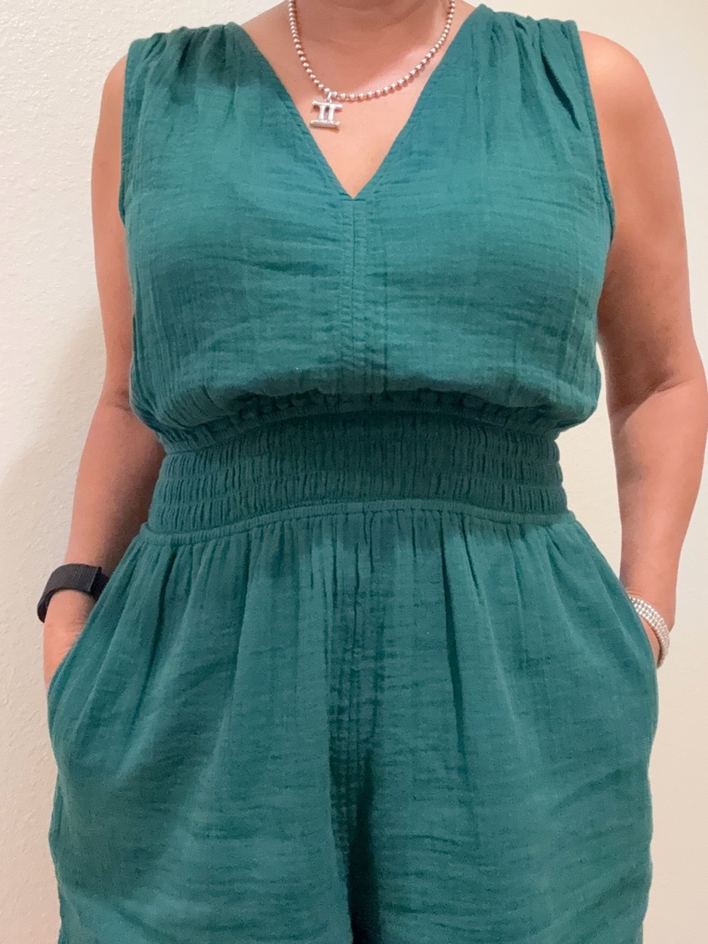 GAP Green Sleeveless V-Neck Smocked Waist Shorts Jumpsuit
